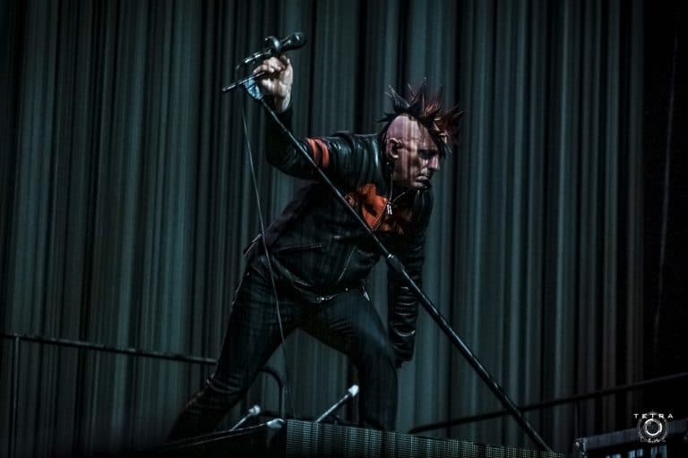 Maynard James Keenan te sugiere la canción perfecta para iniciar tu viaje musical con Tool 5 Maynard James Keenan te sugiere la canción perfecta para iniciar tu viaje musical con Tool