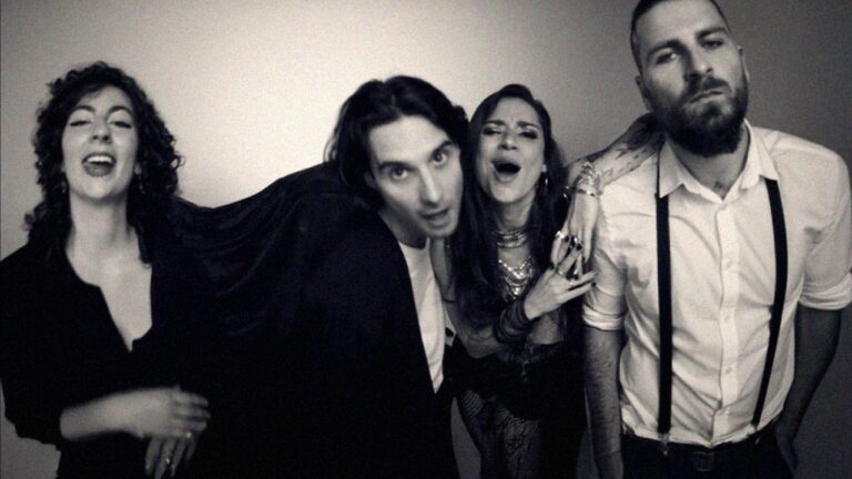 Faith In Agony se reinventa con Red Pills, un nuevo tema que irradia intensidad y compromiso 2 Faith In Agony se reinventa con Red Pills, un nuevo tema que irradia intensidad y compromiso