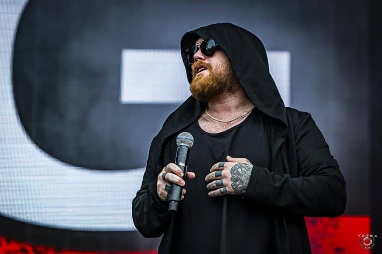 La controvertida actuación de Danny Worsnop en Asking Alexandria que ha generado opiniones encontradas 3 La controvertida actuación de Danny Worsnop en Asking Alexandria que ha generado opiniones encontradas