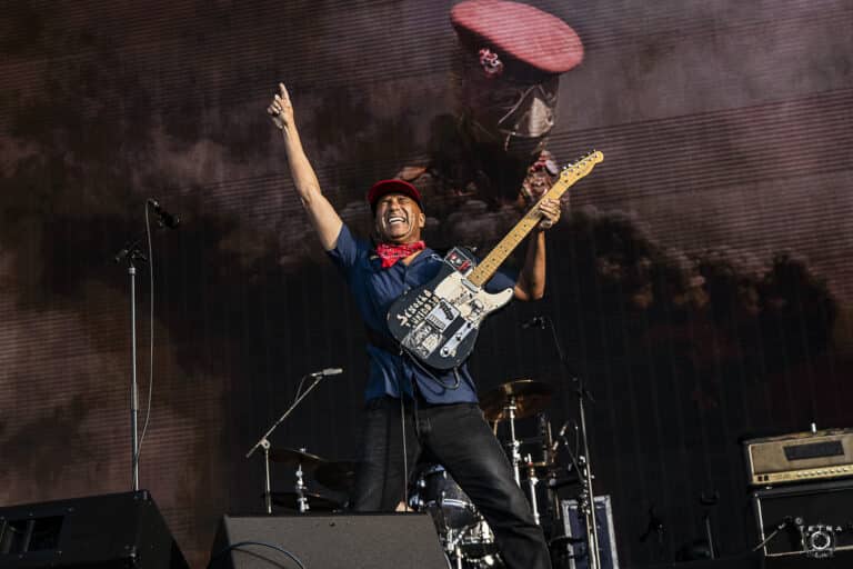 Tom Morello se une a la lucha: un concierto en L.A. por los derechos de los inmigrantes que no te puedes perder 7 Tom Morello se une a la lucha: un concierto en L.A. por los derechos de los inmigrantes que no te puedes perder