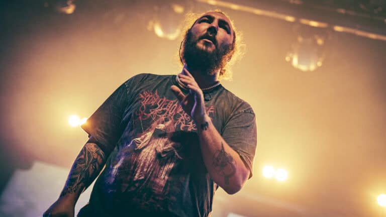 Eric Vanlerberghe comparte su experiencia como nuevo vocalista en I Prevail 4 Eric Vanlerberghe comparte su emocionante experiencia como nuevo vocalista principal en I Prevail