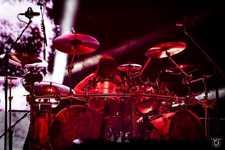 Gojira se une a Morey para crear una tabla inspirada en su música 22 Gojira se une a Morey para crear una tabla inspirada en su música que no te querrás perder