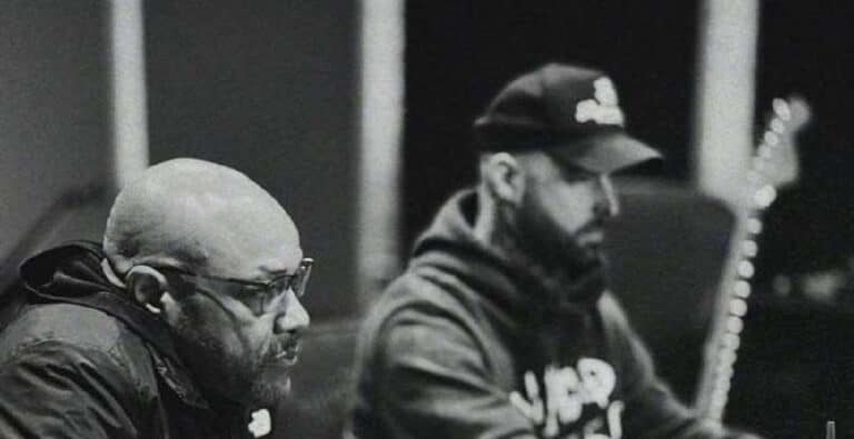 Howard Jones, exKillswitch Engage, inicia la grabación de su esperado álbum en solitario 4 Howard Jones, exKillswitch Engage, inicia la grabación de su esperado álbum en solitario con su equipo de ensueño