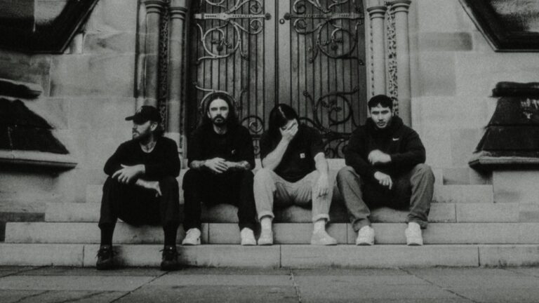 Justice For The Damned lanza su nuevo tema "Clawing Wounds" con la colaboración de Taylor Barber, ¡escúchalo ya! 43 Justice For The Damned lanza su nuevo tema "Clawing Wounds" con la colaboración de Taylor Barber, ¡escúchalo ya!