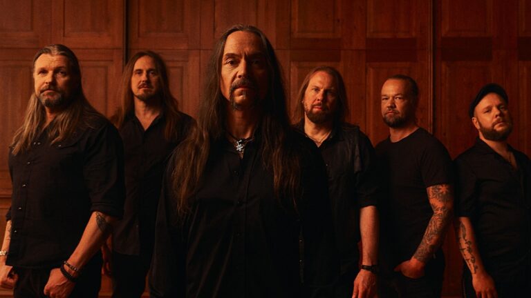 Amorphis sorprende con su nuevo tema "Dancing Shadow" y un emocionante videoclip 4 Amorphis nos sorprenden con su nuevo tema "Dancing Shadow" y un emocionante videoclip que no te puedes perder