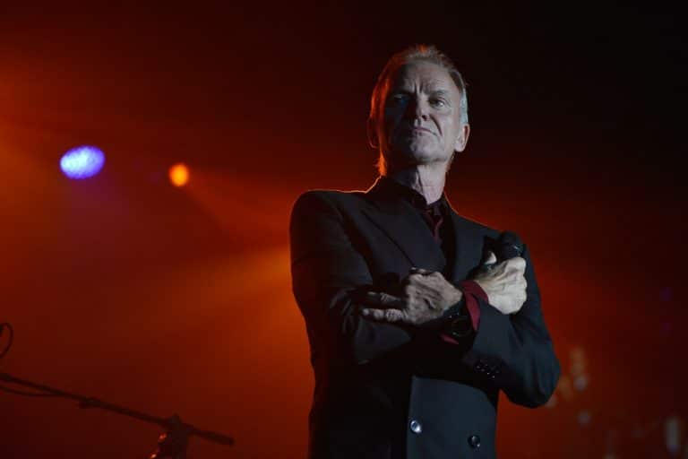 Sting enfrenta una demanda de sus excompañeros de The Police por millones retenidos