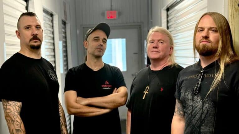 Así es el nuevo bajista y cantante de Nile que ya está dando que hablar 4 Así es el nuevo bajista y cantante de Nile que ya está dando que hablar