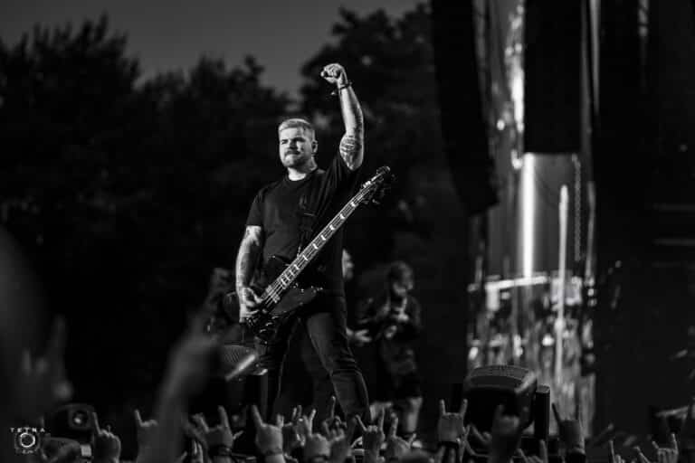 Así fue el inolvidable concierto de Mass Hysteria en el Hellfest 2024 que ya puedes revivir en su nuevo álbum en directo 2 Así fue el inolvidable concierto de Mass Hysteria en el Hellfest 2024 que ya puedes revivir en su nuevo álbum en directo