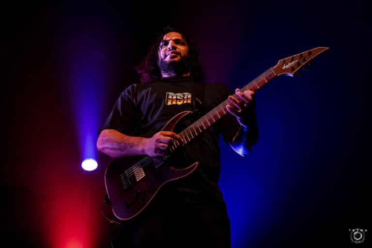 Así suena la revolución del metal moderno con Misha Mansoor X: no querrás perdértelo 4 Así suena la revolución del metal moderno con Misha Mansoor X: no querrás perdértelo