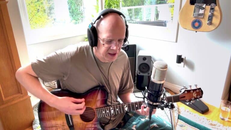 Devin Townsend celebra los 11 años de Sky Blue con una emotiva versión acústica de Midnight Sun desde casa 2 Devin Townsend celebra los 11 años de Sky Blue con una emotiva versión acústica de Midnight Sun desde casa