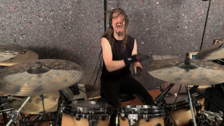 Dirk Verbeuren de Megadeth sorprende con una espectacular interpretación de Tipping Point 20 Dirk Verbeuren de Megadeth sorprende con una espectacular interpretación de Tipping Point