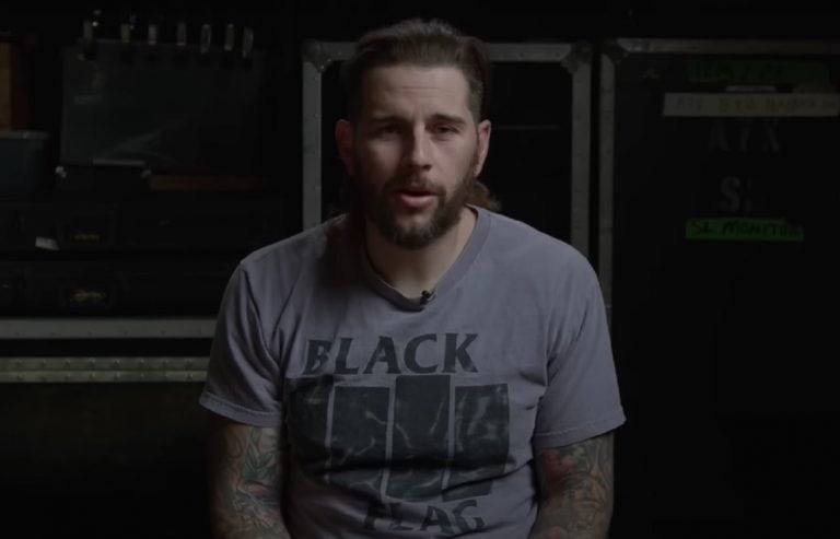 El emotivo mensaje de M Shadows a dos fans israelíes de Avenged Sevenfold tras recuperar la libertad después de dos años 3 El emotivo mensaje de M Shadows a dos fans israelíes de Avenged Sevenfold tras recuperar la libertad después de dos años