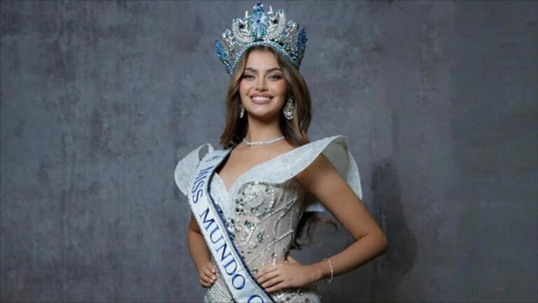 Ignacia Fernández, la vocalista de death metal, se convierte en Miss Mundo Chile 2025 y sorprende a todos 30 Ignacia Fernández, la vocalista de death metal, se convierte en Miss Mundo Chile 2025 y sorprende a todos