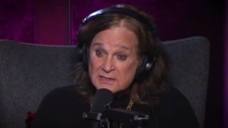 La familia Osbourne revela cómo el mundo entero lloró y rindió homenaje tras la muerte de Ozzy 11 La familia Osbourne revela cómo el mundo entero lloró y rindió homenaje tras la muerte de Ozzy