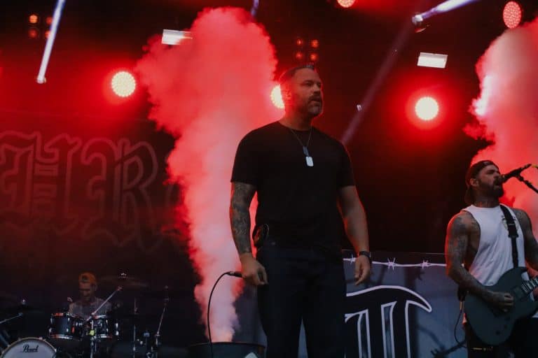 Lionheart regresa por todo lo alto con Valley Of Death II y un videoclip de Bulletproof que no te puedes perder 2 Lionheart regresa por todo lo alto con Valley Of Death II y un videoclip de Bulletproof que no te puedes perder