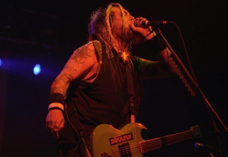 Max Cavalera confiesa por qué escribir letras sigue siendo lo que menos le gusta tras 30 años de carrera 14 Max Cavalera confiesa por qué escribir letras sigue siendo lo que menos le gusta tras 30 años de carrera