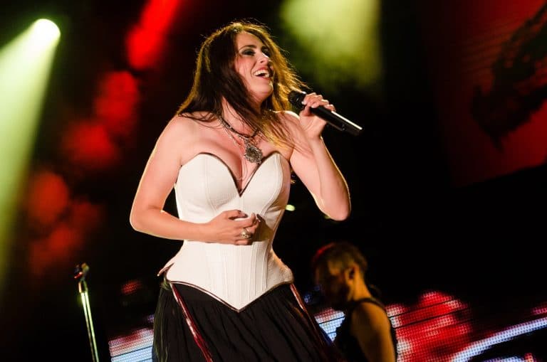 Within Temptation reinterpreta Ice Queen en acústico y despierta la nostalgia entre sus fans 8 Within Temptation reinterpreta Ice Queen en acústico y despierta la nostalgia entre sus fans